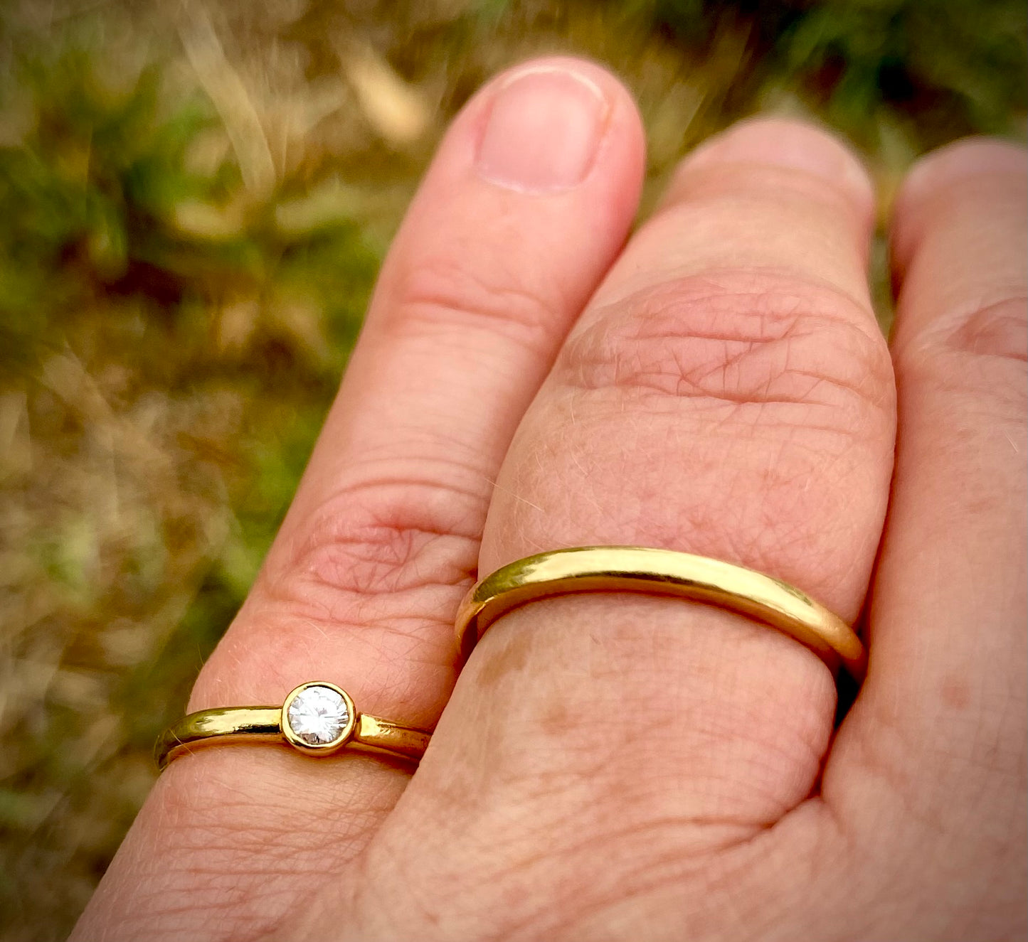 An elegant little solitaire diamond ring.