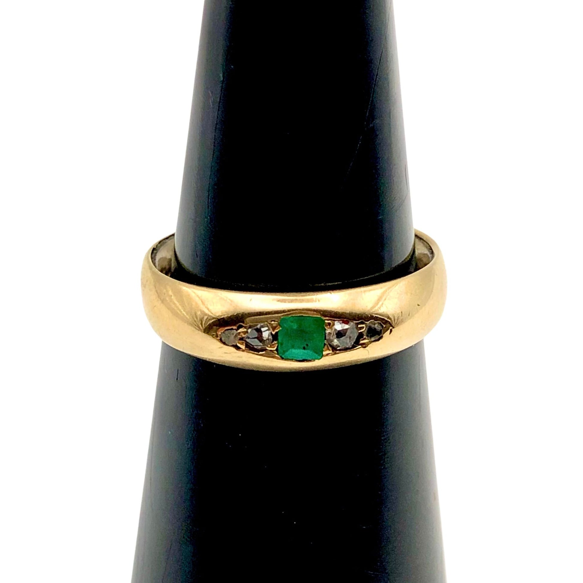 Emerald & Diamond Ring